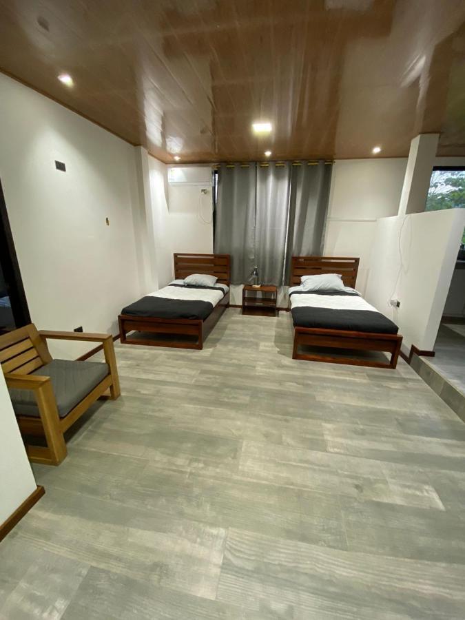 Bunker593 Inn Tena Kültér fotó