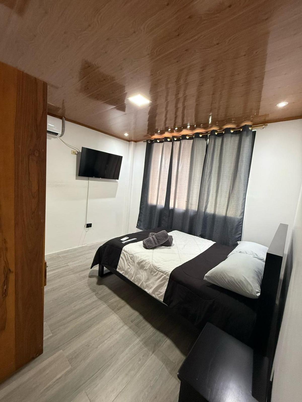 Bunker593 Inn Tena Kültér fotó